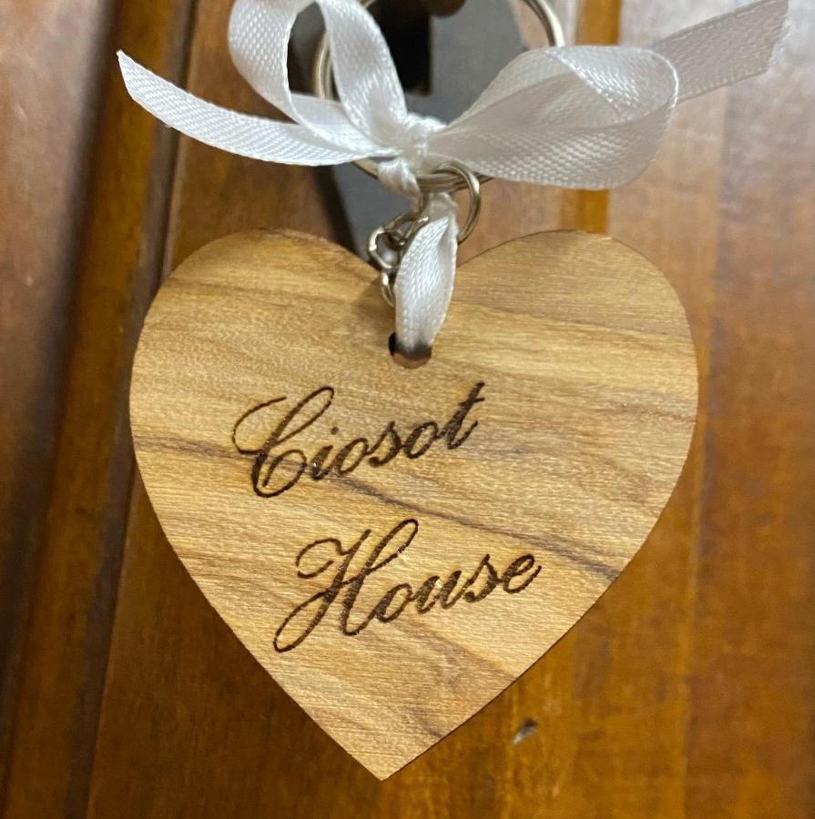 Апартаменты Ciosot House Кьоджа Экстерьер фото