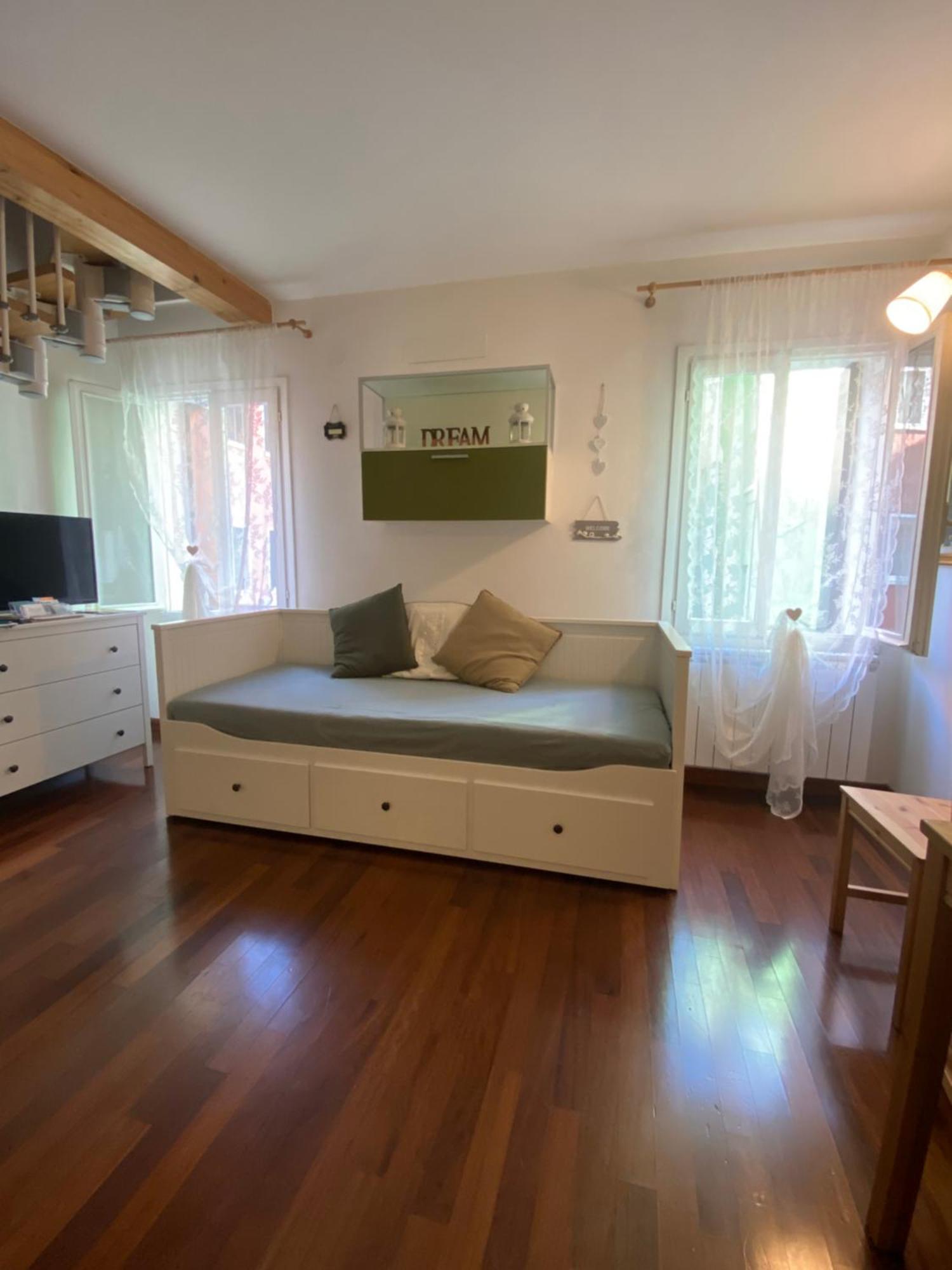 Апартаменты Ciosot House Кьоджа Экстерьер фото